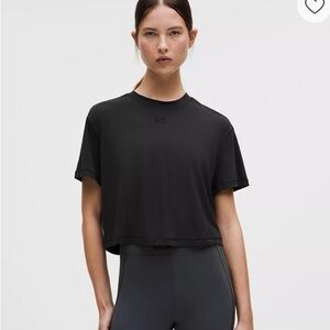 lululemon Jersey Training Cropped Short-Sleeve Shirt Flocked